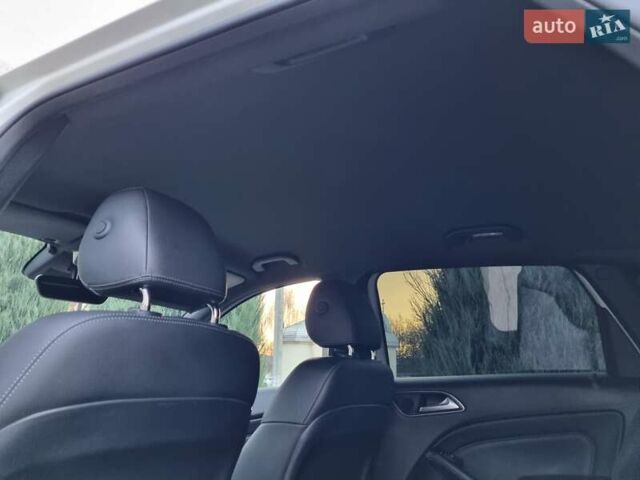 Білий Мерседес Б-клас, об'ємом двигуна 1.5 л та пробігом 269 тис. км за 15750 $, фото 23 на Automoto.ua