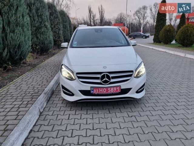 Білий Мерседес Б-клас, об'ємом двигуна 1.5 л та пробігом 269 тис. км за 15750 $, фото 1 на Automoto.ua