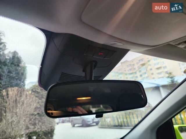 Белый Мерседес Б-класс, объемом двигателя 0 л и пробегом 60 тыс. км за 9999 $, фото 33 на Automoto.ua