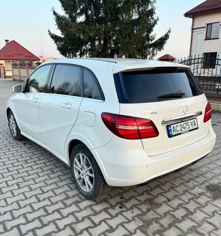 Білий Мерседес Б-клас, об'ємом двигуна 0 л та пробігом 94 тис. км за 10250 $, фото 6 на Automoto.ua