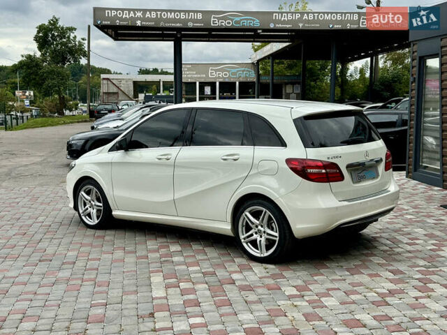 Білий Мерседес Б-клас, об'ємом двигуна 0 л та пробігом 80 тис. км за 11900 $, фото 6 на Automoto.ua