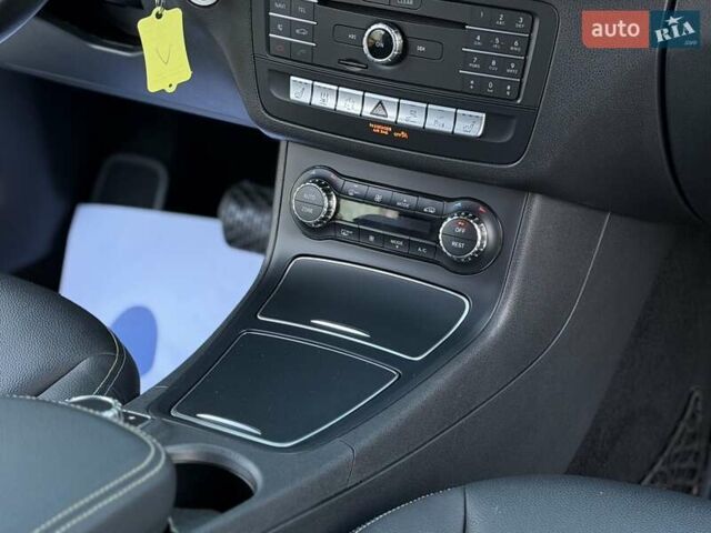 Белый Мерседес Б-класс, объемом двигателя 0 л и пробегом 90 тыс. км за 9800 $, фото 40 на Automoto.ua