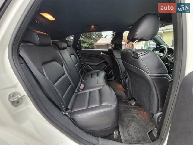 Мерседес Б-клас 2016 у Дніпро (Дніпропетровську) на Automoto.ua Білий Мерседес Б-клас, об'ємом двигуна 0 л та пробігом 99 тис. км за 11999 $, фото 27 на Automoto.ua