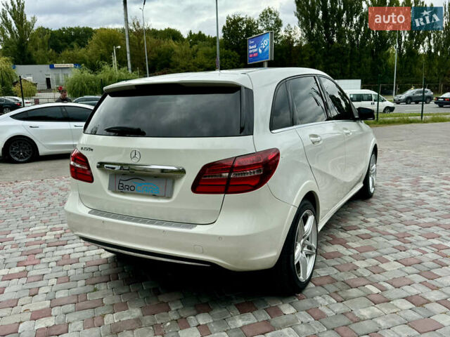 Білий Мерседес Б-клас, об'ємом двигуна 0 л та пробігом 80 тис. км за 11900 $, фото 9 на Automoto.ua