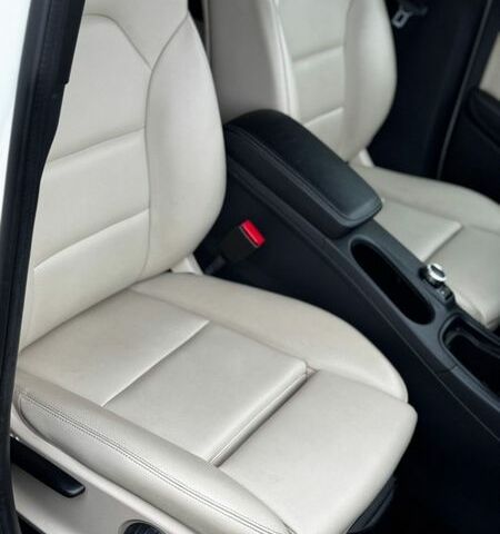 Белый Мерседес Б-класс, объемом двигателя 0 л и пробегом 117 тыс. км за 9950 $, фото 40 на Automoto.ua