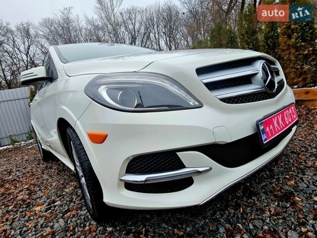 Білий Мерседес Б-клас, об'ємом двигуна 0 л та пробігом 179 тис. км за 9000 $, фото 19 на Automoto.ua