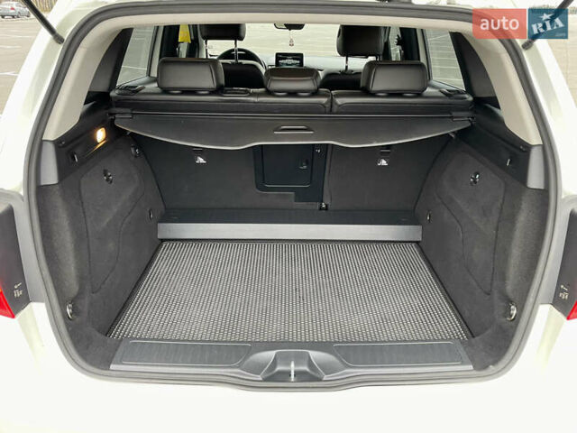 Белый Мерседес Б-класс, объемом двигателя 0 л и пробегом 57 тыс. км за 14400 $, фото 15 на Automoto.ua