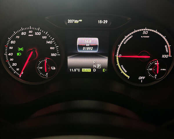 Белый Мерседес Б-класс, объемом двигателя 0 л и пробегом 57 тыс. км за 14400 $, фото 13 на Automoto.ua