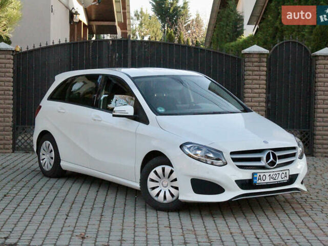 Белый Мерседес Б-класс, объемом двигателя 1.5 л и пробегом 178 тыс. км за 14500 $, фото 1 на Automoto.ua