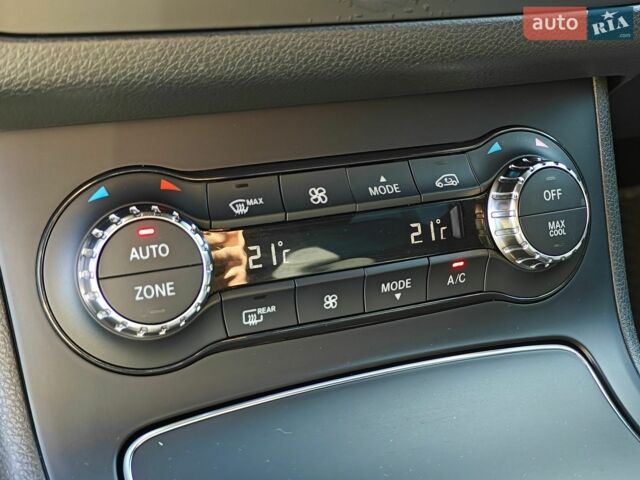 Белый Мерседес Б-класс, объемом двигателя 0 л и пробегом 110 тыс. км за 10900 $, фото 25 на Automoto.ua