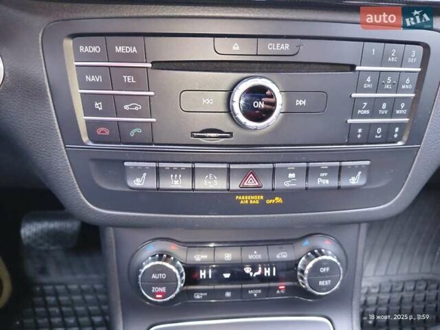 Белый Мерседес Б-класс, объемом двигателя 0 л и пробегом 120 тыс. км за 12500 $, фото 13 на Automoto.ua