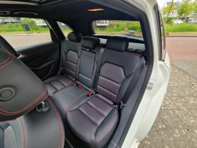 Белый Мерседес Б-класс, объемом двигателя 2 л и пробегом 79 тыс. км за 6700 $, фото 9 на Automoto.ua