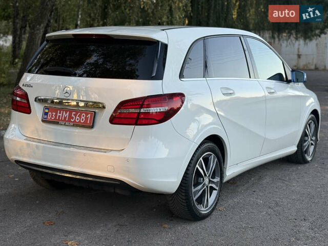 Білий Мерседес Б-клас, об'ємом двигуна 0 л та пробігом 70 тис. км за 10350 $, фото 19 на Automoto.ua
