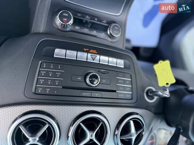 Белый Мерседес Б-класс, объемом двигателя 0 л и пробегом 90 тыс. км за 9800 $, фото 50 на Automoto.ua