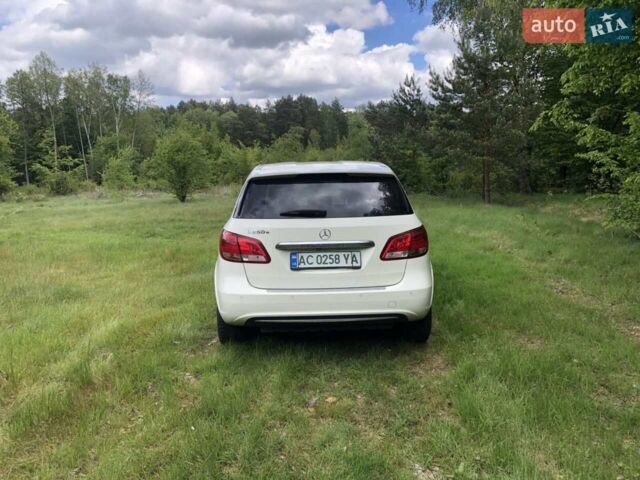 Білий Мерседес Б-клас, об'ємом двигуна 0 л та пробігом 43 тис. км за 12900 $, фото 6 на Automoto.ua