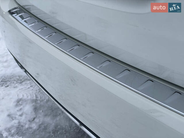 Белый Мерседес Б-класс, объемом двигателя 1.5 л и пробегом 70 тыс. км за 17900 $, фото 17 на Automoto.ua