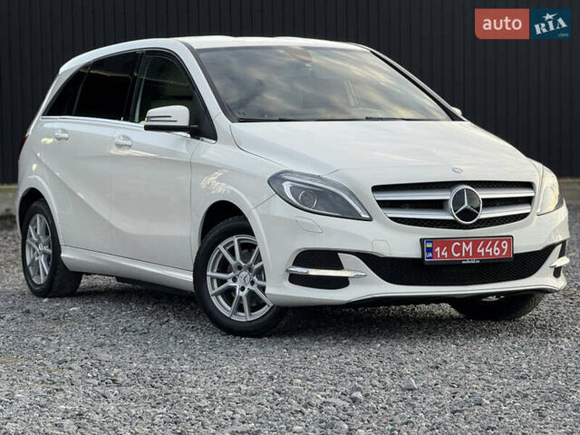 Білий Мерседес Б-клас, об'ємом двигуна 0 л та пробігом 60 тис. км за 10999 $, фото 3 на Automoto.ua