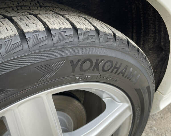 Мерседес Б-класс 2017 в Виннице на Automoto.ua Белый Мерседес Б-класс, объемом двигателя 0 л и пробегом 64 тыс. км за 10500 $, фото 20 на Automoto.ua