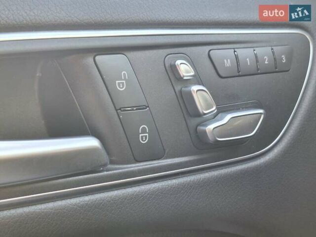 Белый Мерседес Б-класс, объемом двигателя 0 л и пробегом 82 тыс. км за 12300 $, фото 48 на Automoto.ua