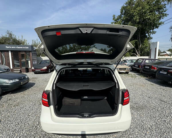 Белый Мерседес Б-класс, объемом двигателя 0 л и пробегом 117 тыс. км за 14500 $, фото 11 на Automoto.ua