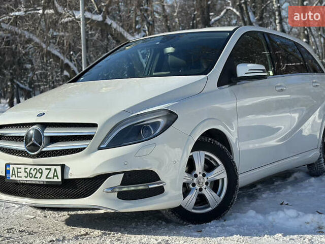 Білий Мерседес Б-клас, об'ємом двигуна 0 л та пробігом 68 тис. км за 13300 $, фото 1 на Automoto.ua