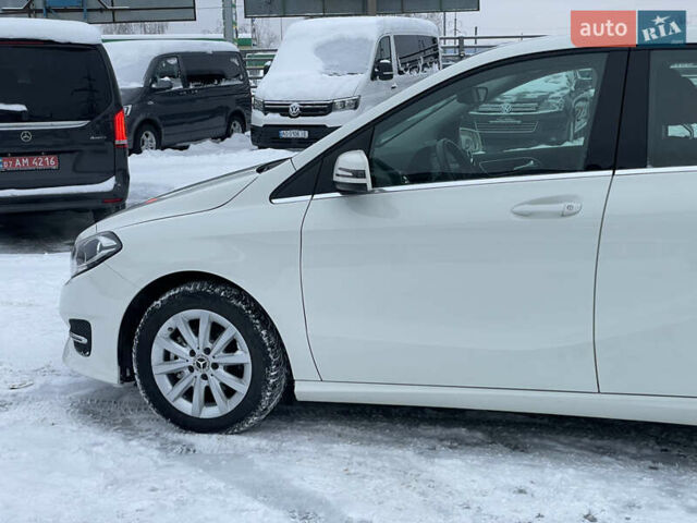 Белый Мерседес Б-класс, объемом двигателя 1.5 л и пробегом 70 тыс. км за 17900 $, фото 13 на Automoto.ua