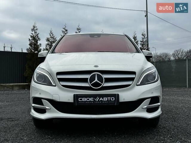 Белый Мерседес Б-класс, объемом двигателя 0 л и пробегом 47 тыс. км за 10699 $, фото 1 на Automoto.ua