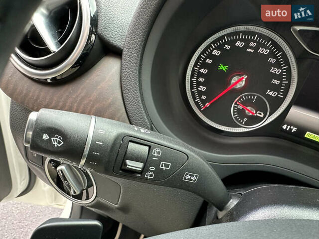 Білий Мерседес Б-клас, об'ємом двигуна 0 л та пробігом 40 тис. км за 13650 $, фото 39 на Automoto.ua