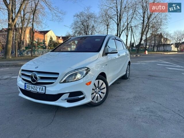 Білий Мерседес Б-клас, об'ємом двигуна 0 л та пробігом 40 тис. км за 13599 $, фото 10 на Automoto.ua