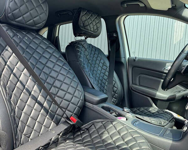 Белый Мерседес Б-класс, объемом двигателя 0 л и пробегом 67 тыс. км за 10750 $, фото 8 на Automoto.ua