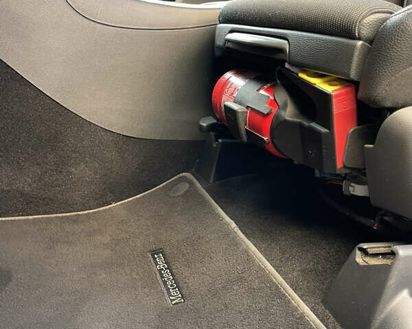 Мерседес Б-класс 2017 в Виннице на Automoto.ua Белый Мерседес Б-класс, объемом двигателя 0 л и пробегом 64 тыс. км за 10500 $, фото 19 на Automoto.ua