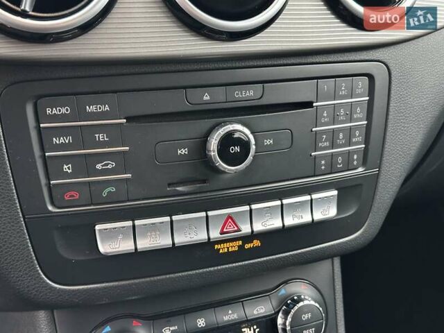 Белый Мерседес Б-класс, объемом двигателя 0 л и пробегом 47 тыс. км за 10699 $, фото 33 на Automoto.ua