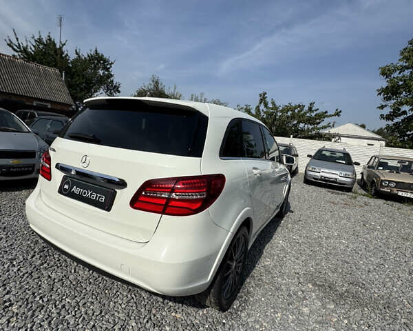 Белый Мерседес Б-класс, объемом двигателя 0 л и пробегом 117 тыс. км за 14500 $, фото 7 на Automoto.ua