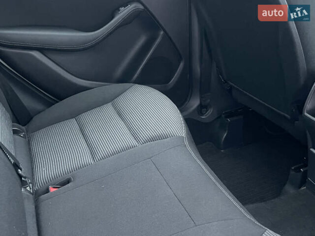 Белый Мерседес Б-класс, объемом двигателя 1.5 л и пробегом 70 тыс. км за 17900 $, фото 26 на Automoto.ua