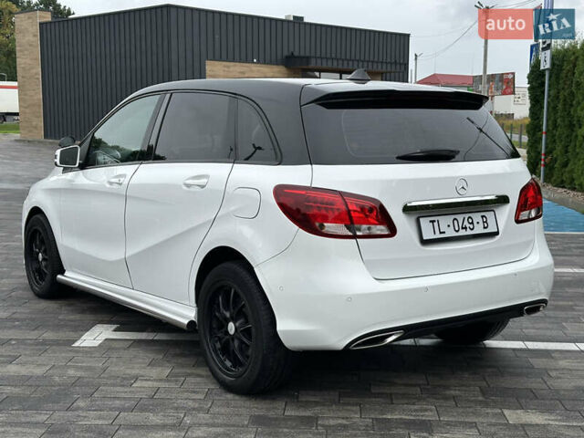 Белый Мерседес Б-класс, объемом двигателя 2.2 л и пробегом 192 тыс. км за 14600 $, фото 5 на Automoto.ua