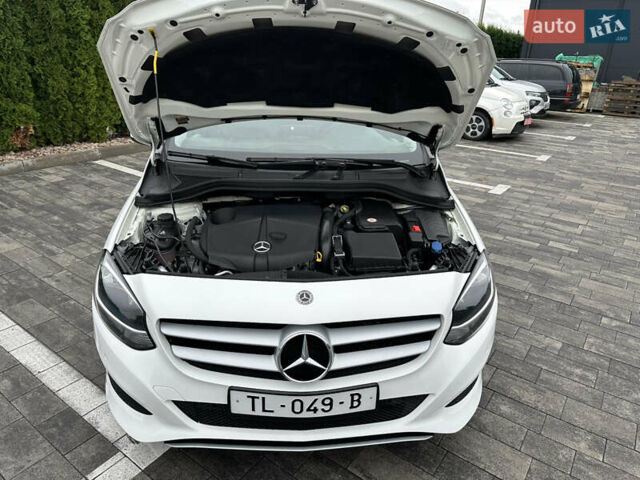 Белый Мерседес Б-класс, объемом двигателя 2.2 л и пробегом 192 тыс. км за 14600 $, фото 11 на Automoto.ua