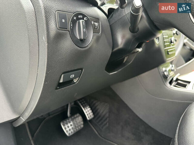 Белый Мерседес Б-класс, объемом двигателя 2.2 л и пробегом 192 тыс. км за 14600 $, фото 17 на Automoto.ua