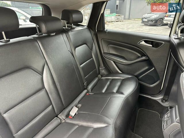 Белый Мерседес Б-класс, объемом двигателя 2.2 л и пробегом 192 тыс. км за 14600 $, фото 27 на Automoto.ua