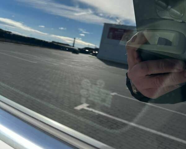 Белый Мерседес Б-класс, объемом двигателя 1.4 л и пробегом 25 тыс. км за 25000 $, фото 24 на Automoto.ua