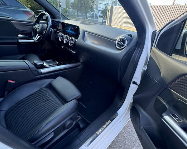 Білий Мерседес Б-клас, об'ємом двигуна 1.95 л та пробігом 260 тис. км за 22500 $, фото 15 на Automoto.ua