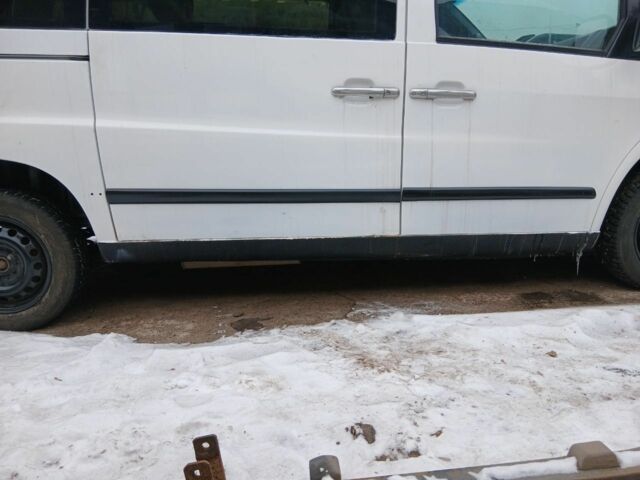 Білий Мерседес Б-клас, об'ємом двигуна 2.3 л та пробігом 355 тис. км за 3600 $, фото 1 на Automoto.ua