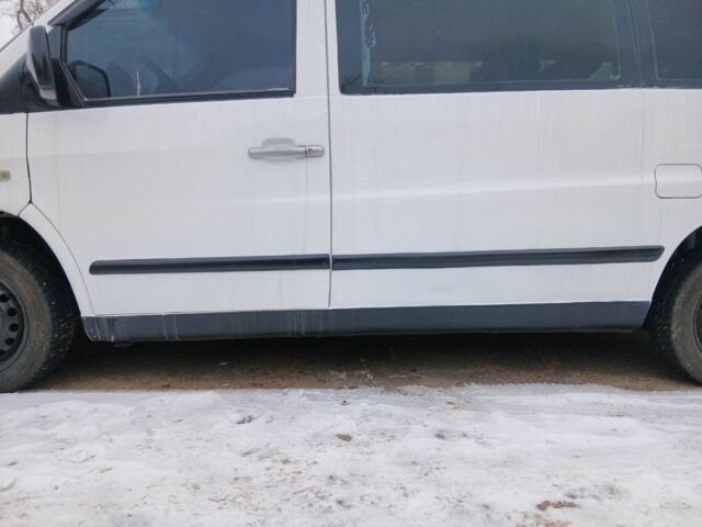 Білий Мерседес Б-клас, об'ємом двигуна 2.3 л та пробігом 355 тис. км за 3600 $, фото 3 на Automoto.ua