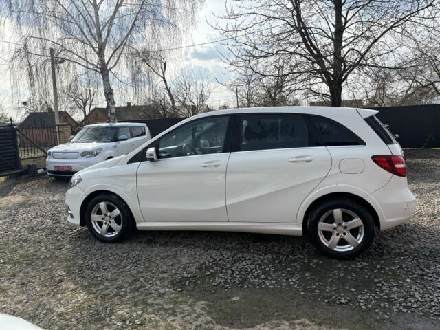 Білий Мерседес Б-клас, об'ємом двигуна 0 л та пробігом 147 тис. км за 8700 $, фото 6 на Automoto.ua