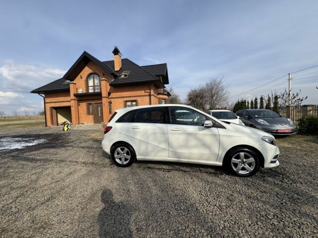 Білий Мерседес Б-клас, об'ємом двигуна 0 л та пробігом 147 тис. км за 8700 $, фото 12 на Automoto.ua