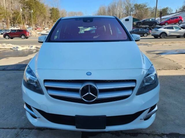 Белый Мерседес Б-класс, объемом двигателя 0 л и пробегом 56 тыс. км за 2700 $, фото 1 на Automoto.ua