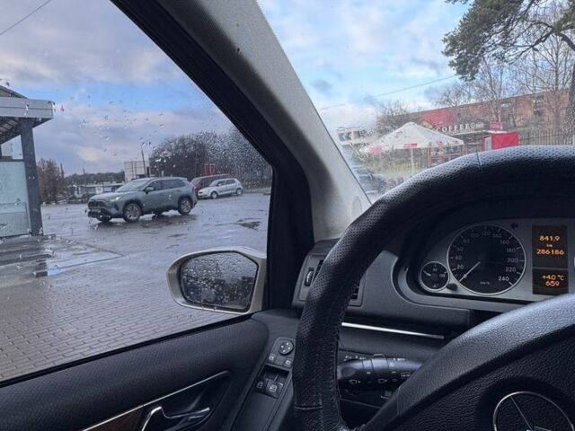 Бежевый Мерседес Б-класс, объемом двигателя 2 л и пробегом 286 тыс. км за 5450 $, фото 3 на Automoto.ua