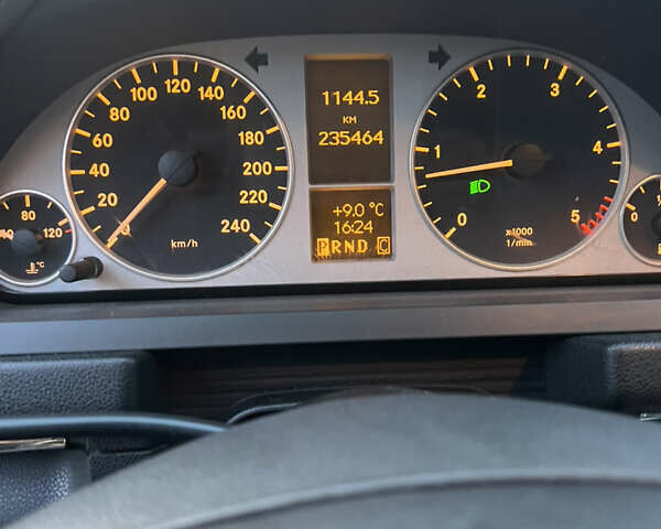 Бежевый Мерседес Б-класс, объемом двигателя 1.99 л и пробегом 220 тыс. км за 8300 $, фото 6 на Automoto.ua