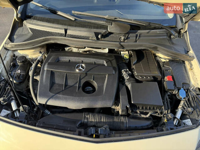 Бежевий Мерседес Б-клас, об'ємом двигуна 1.5 л та пробігом 318 тис. км за 10500 $, фото 19 на Automoto.ua