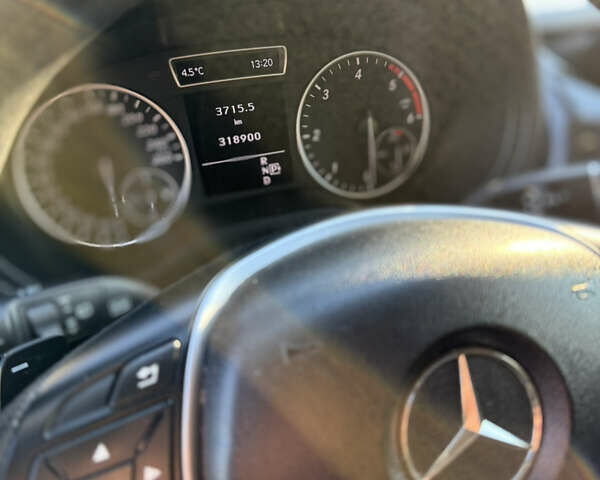 Бежевий Мерседес Б-клас, об'ємом двигуна 1.5 л та пробігом 318 тис. км за 10500 $, фото 12 на Automoto.ua