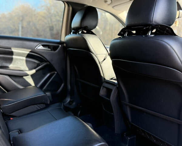 Бежевий Мерседес Б-клас, об'ємом двигуна 1.5 л та пробігом 318 тис. км за 10500 $, фото 16 на Automoto.ua